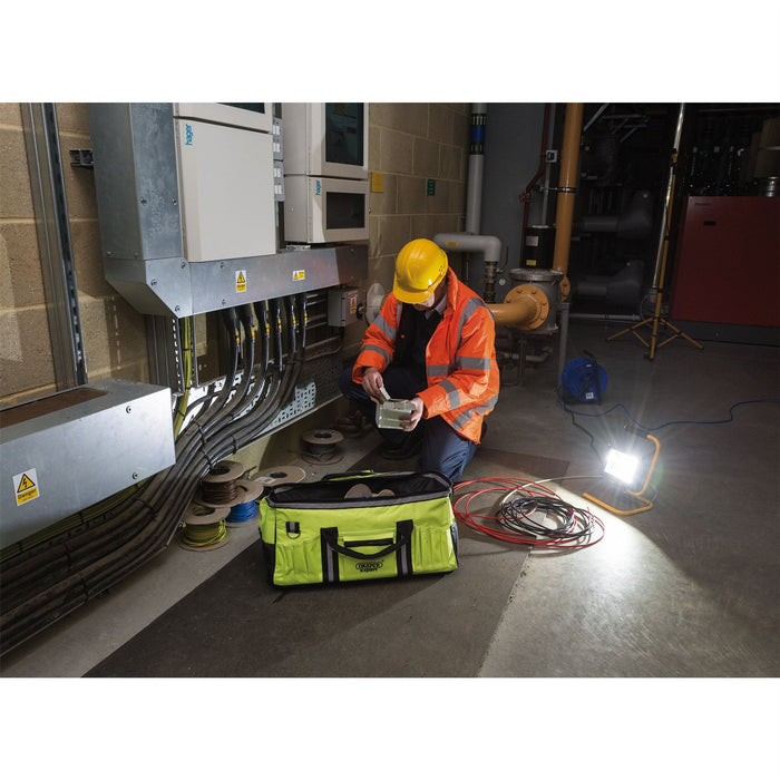 Draper Hi-Vis Tool Bag, 600mm 31085 Draper - Dynamic Drive