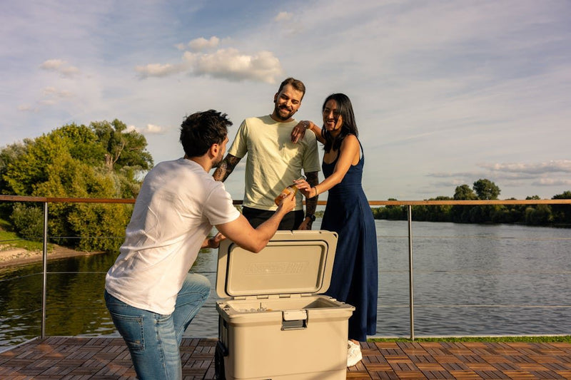 Coleman Pro 45 QT Cooler Box Coleman - Dynamic Drive