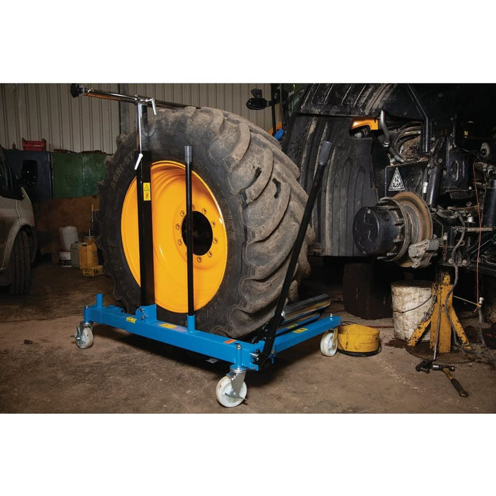 Draper Wheel Removal Trolley, 1500kg 01079 Draper - Dynamic Drive