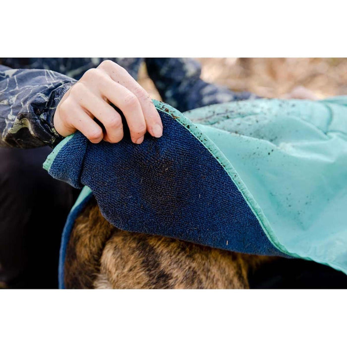 Ruffwear Dirtbag Dog Towel Aurora Teal (Large) Ruffwear - Dynamic Drive