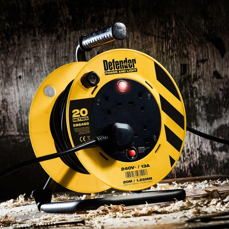 Defender Light Cable Reel 20m 230V 13A Defender - Dynamic Drive