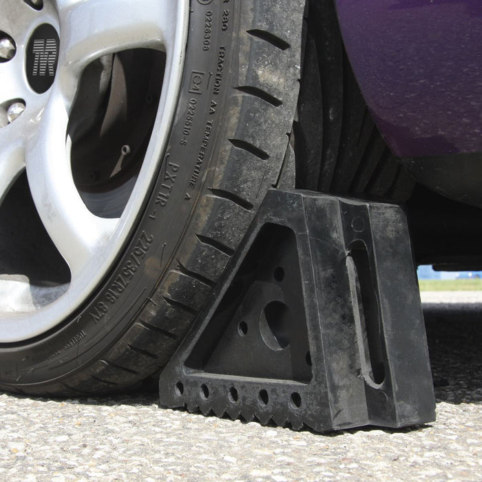 Sealey Rubber Wheel Chocks 1.8kg - Pair WC01 Sealey  - Dynamic Drive