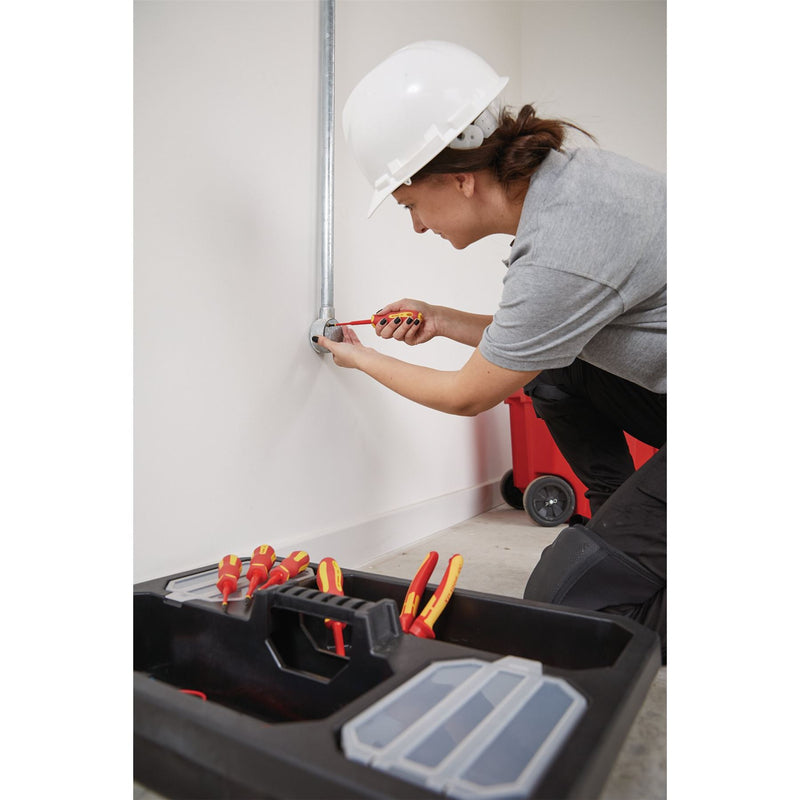 Draper XP1000 VDE Slimline Plain Slot Screwdriver, 4.0 x 100mm 02160 Draper - Dynamic Drive