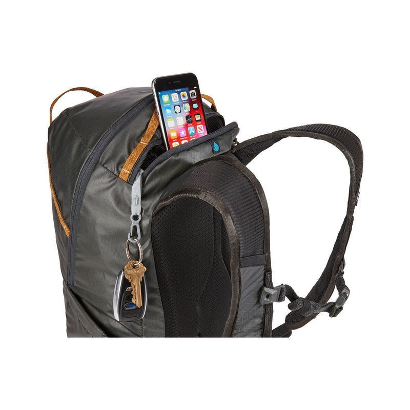 Thule Stir 18L hiking rucksack obsidian grey Hiking backpack Thule - Dynamic Drive