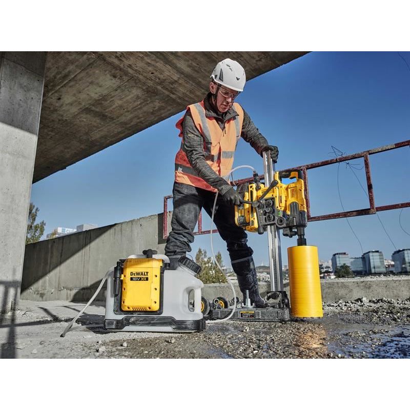 Dewalt Power Tools DCE6820N XR Water Tank 18V Bare Unit DeWALT Power Tools - Dynamic Drive