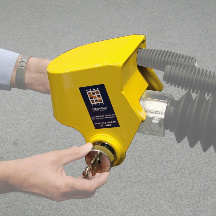 Stronghold Hitch lock Bradley Doublelock braked Trailer Couplings Stronghold  - Dynamic Drive