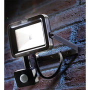 Draper COB LED Slimline Wall Mounted Floodlight with PIR Sensor, 10W, 700 Lumens Draper - Dynamic Drive