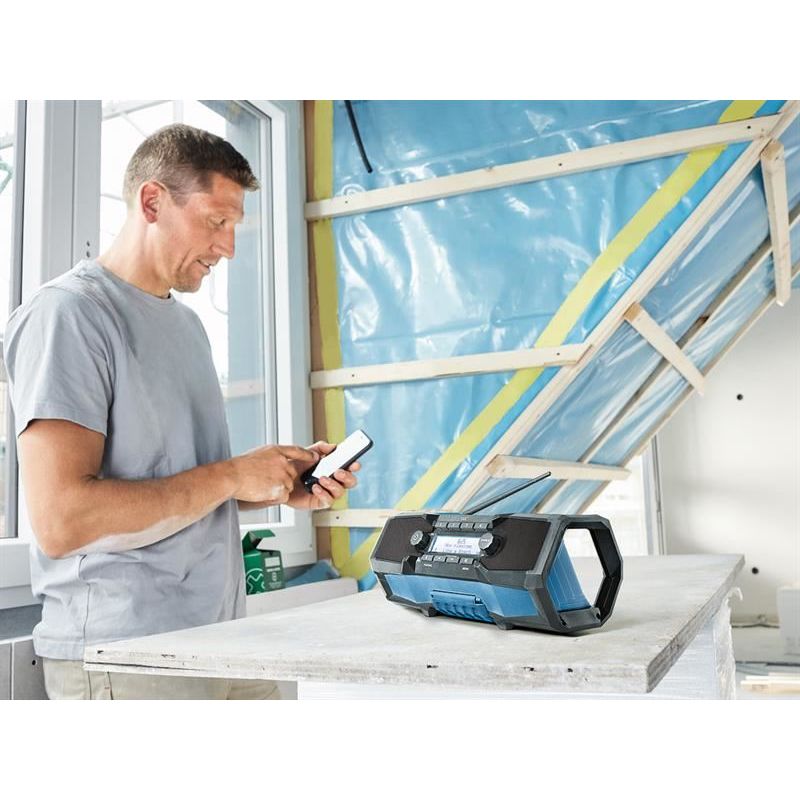Bosch GPB 18V-2 C Professional Bluetooth DAB+ Radio 240V & Li-ion Bare Unit Bosch - Dynamic Drive