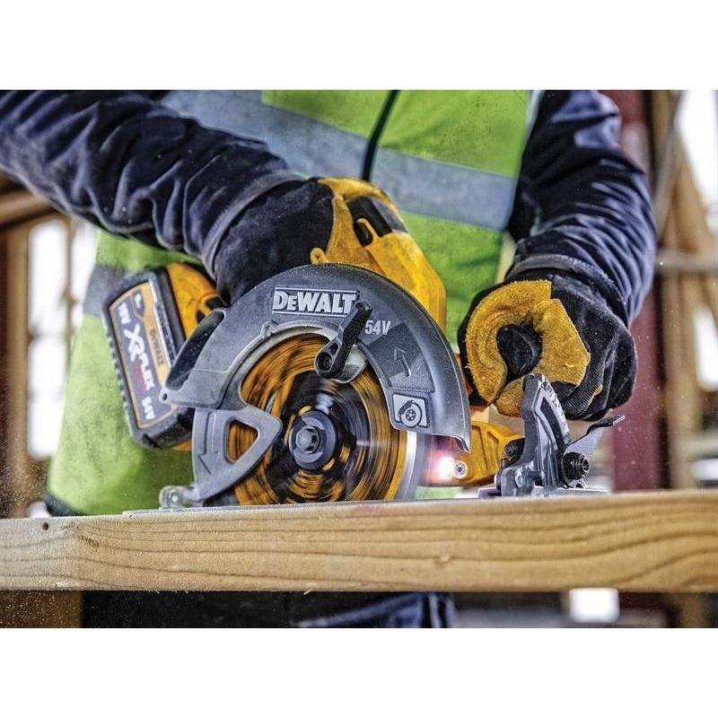 Dewalt Power Tools DCS578X2 XR FlexVolt Circular Saw 190mm 54V 2 x 3.0Ah Li-ion DeWALT Power Tools - Dynamic Drive