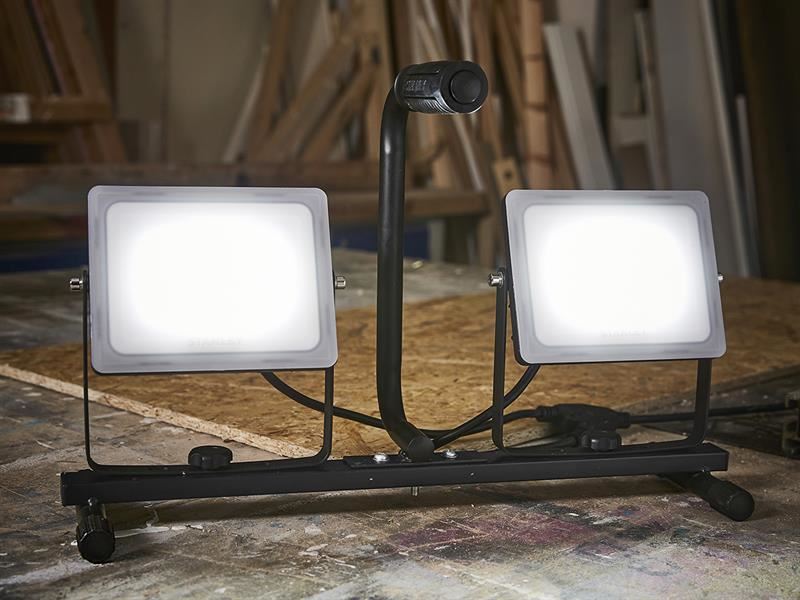 Stanley® Lighting Twin Worklight 5400 Lumens STANLEY® Lighting - Dynamic Drive