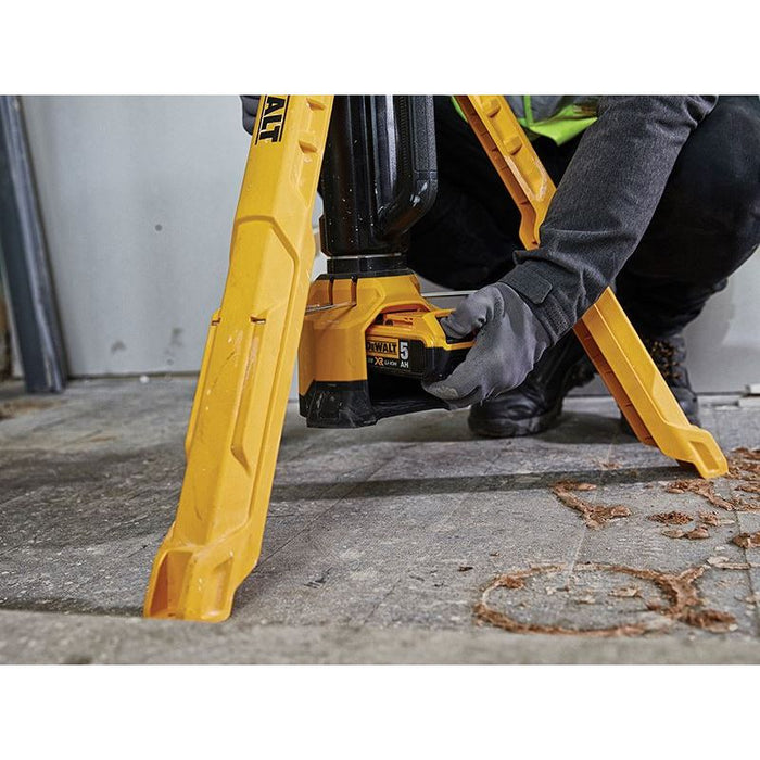 Dewalt Power Tools DCL079 XR LED Tripod Light 18V Bare Unit DeWALT Power Tools - Dynamic Drive