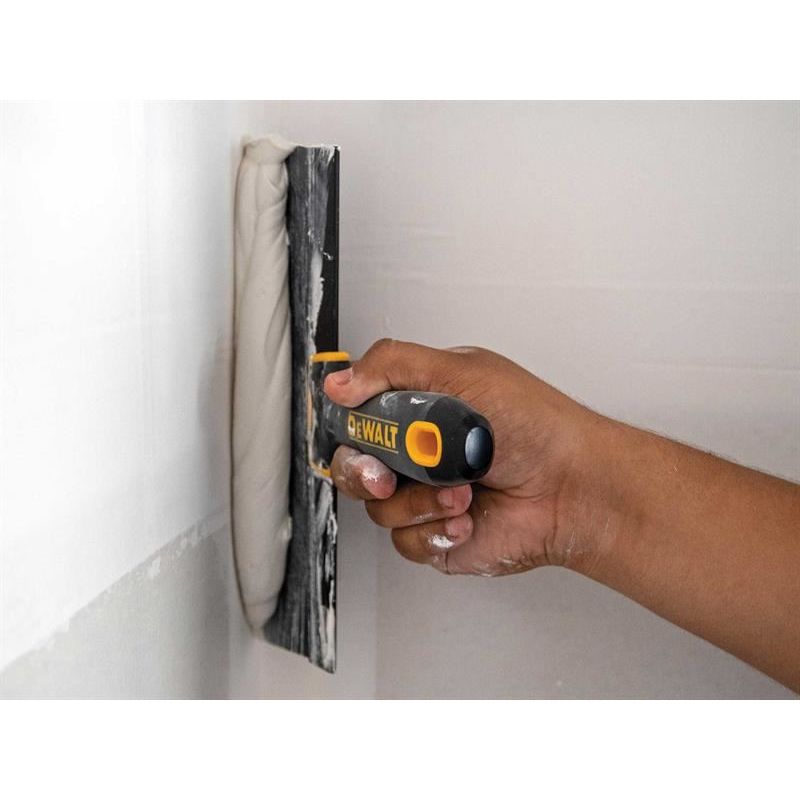 Dewalt Drywall Soft Grip Taping Knife 200mm (8in) DEWALT Drywall - Dynamic Drive