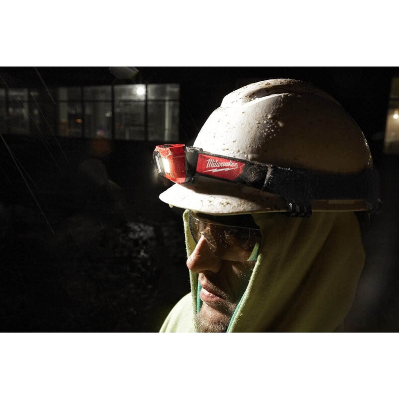 Milwaukee HL-SF Alkaline Spot Flood Headlamp 4933471388, Red Milwaukee - Dynamic Drive