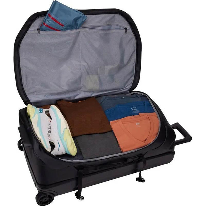 Thule Chasm check 110l in wheeled duffel suitcase black Thule - Dynamic Drive