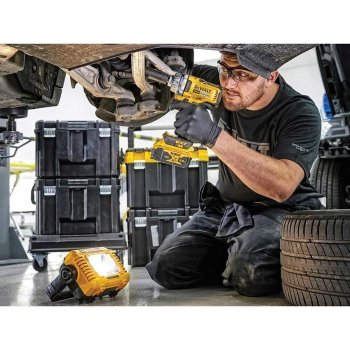 Dewalt Power Tools DCL077 Compact Task Light 12/18V Bare Unit DeWALT Power Tools - Dynamic Drive