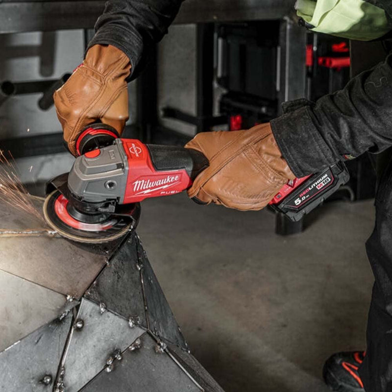 Milwaukee M18 115mm Small Angle Grinder (Kit) 4933478432 Milwaukee - Dynamic Drive