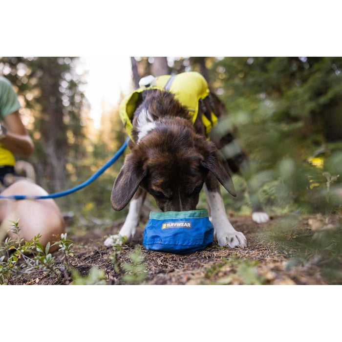 Ruffwear Trail Runner Ultralight Dog Bowl in Blue Pool Ruffwear - Dynamic Drive