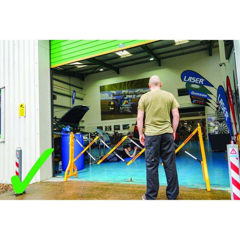 Laser Plastic Folding Safety Barrier 7490 Laser - Dynamic Drive