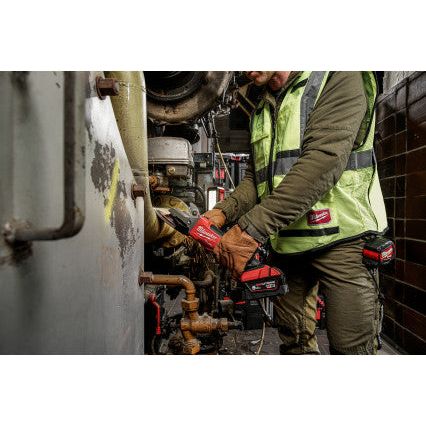 Milwaukee M18 FUEL Brushless 2nd Gen. 125mm Flathead Braking Angle Grinder with Paddle Switch Bare Unit Milwaukee - Dynamic Drive