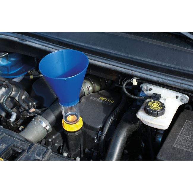 Laser Oil Funnel Set - for Renault, for Nissan 8302 Laser - Dynamic Drive