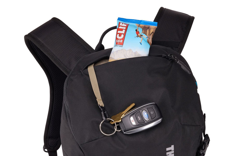 Thule AllTrail 18L daypack with rain cover black Thule - Dynamic Drive