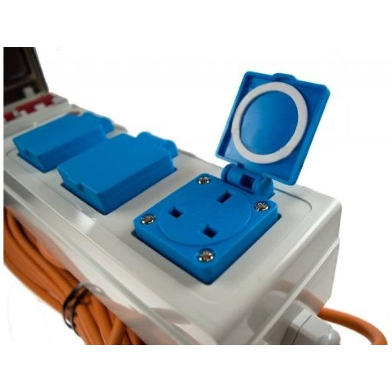 3 Way Mobile Mains Unit RCD Campsite Power Caravan Motorhome V762 Crusader  - Dynamic Drive