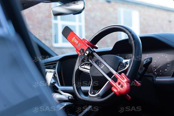 SAS SAS Universal Crook Steering Wheel Lock SAS - Dynamic Drive