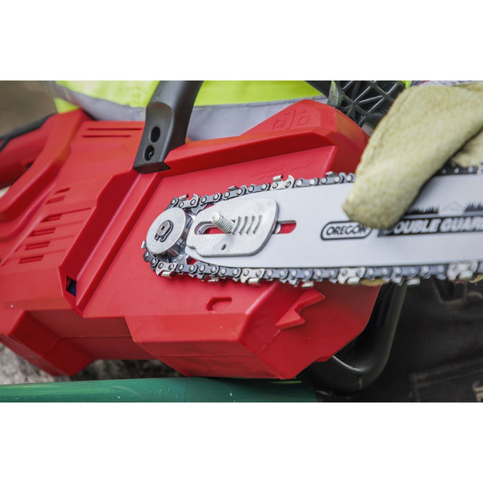 Sealey Cordless Chainsaw 25cm 20V 4Ah SV20 Series Kit CP20VCHSKIT1 Sealey - Dynamic Drive