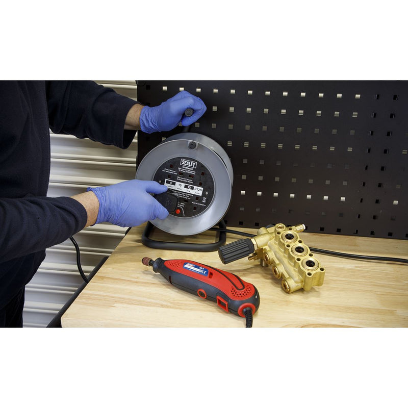 Sealey Cable Reel 15m 3 x 230V Thermal Trip BCR153T Sealey  - Dynamic Drive