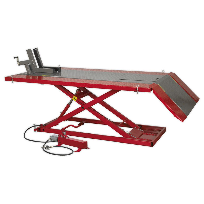 Sealey Mini Tractor/Quad/Motorcycle Lift 680kg Capacity Air/Hydraulic MT680 Sealey - Dynamic Drive