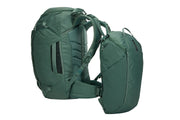 Thule Landmark 60L Women's travel pack hazy green Thule - Dynamic Drive