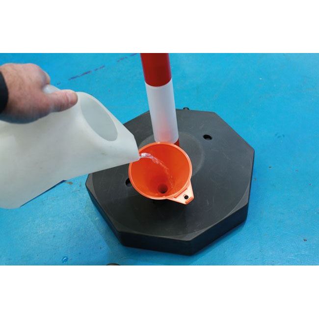 Laser Safety Barrier 4 Posts & Chain 8055 Laser - Dynamic Drive