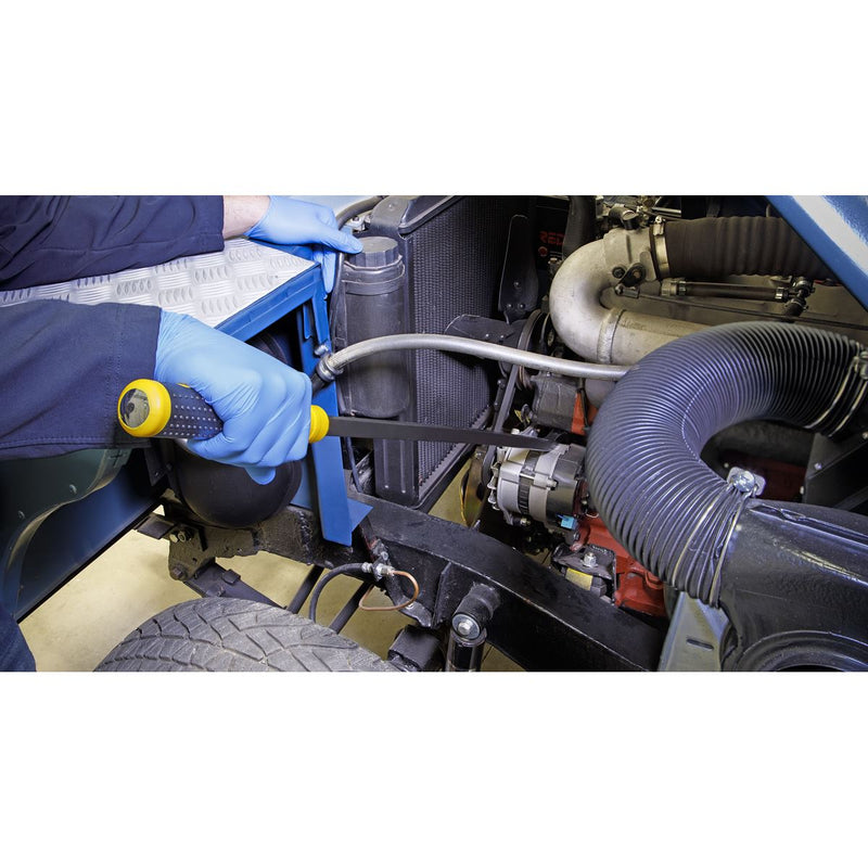 Sealey Pry Bar 900mm 25 Heavy-Duty with Hammer Cap S01154 Sealey - Dynamic Drive