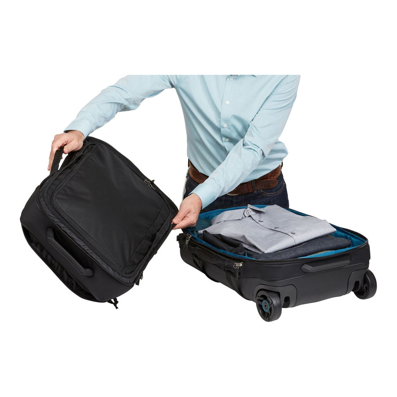 Thule Subterra wheeled duffel bag 55 cm/22" black Travel and duffel bag Thule - Dynamic Drive