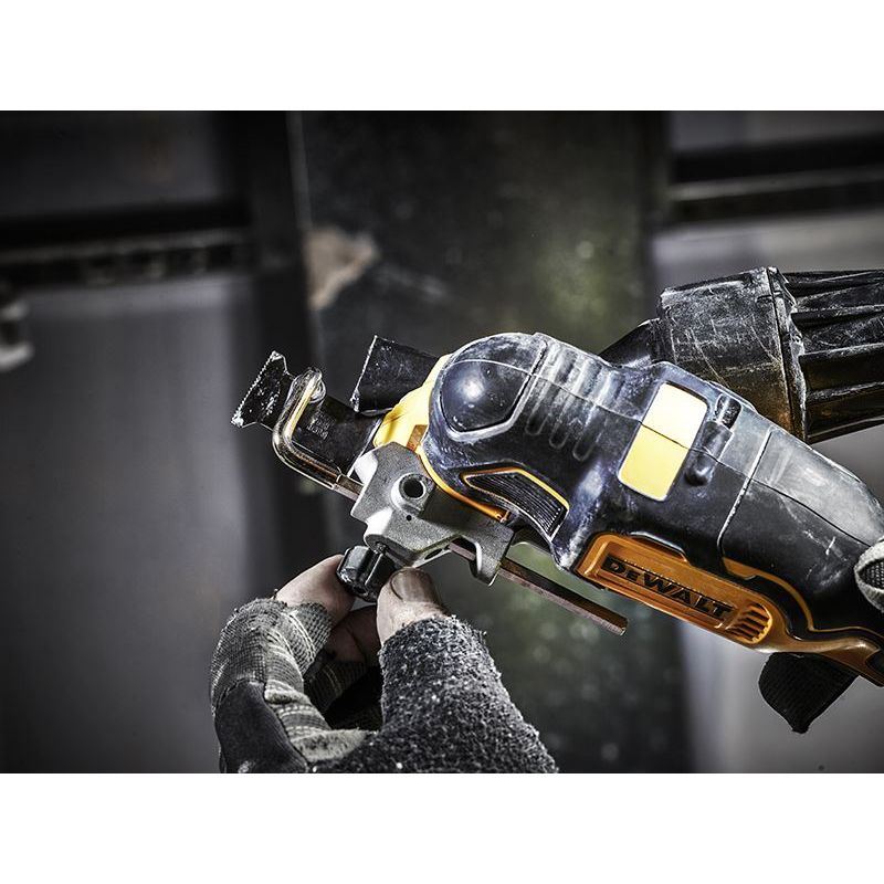 Dewalt Power Tools DCS355M2 XR Brushless Oscillating Multi-Tool 18V 2 x 4.0Ah Li-ion DeWALT Power Tools - Dynamic Drive