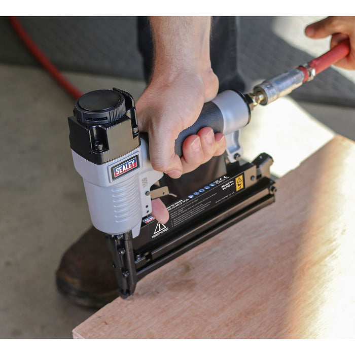 Sealey Air Nail/Staple Gun 50mm/40mm Capacity SA792 Sealey  - Dynamic Drive