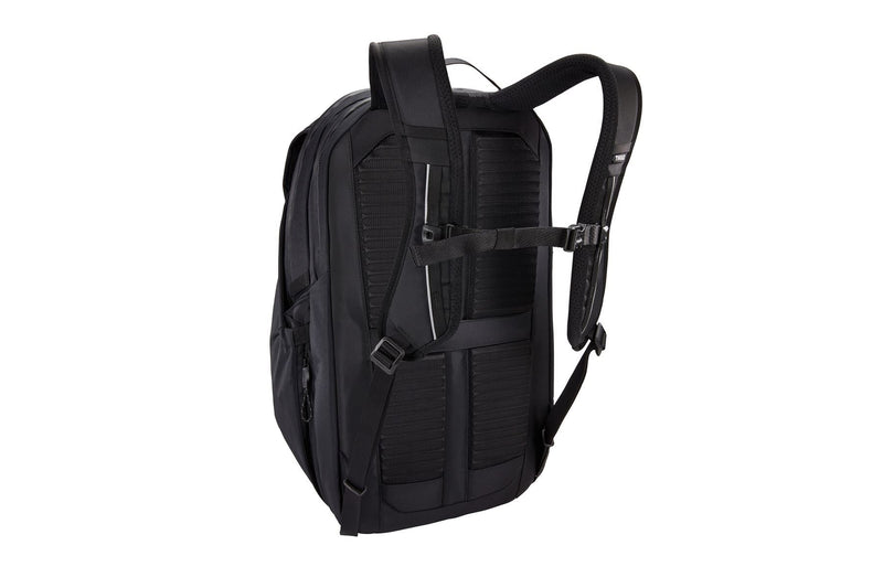Thule Paramount commuter backpack 27L black Cycling backpack Thule - Dynamic Drive
