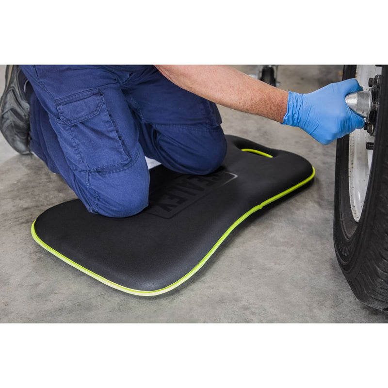 Sealey Large Premium EVA Kneeling Mat 40mm VS8597 Sealey - Dynamic Drive