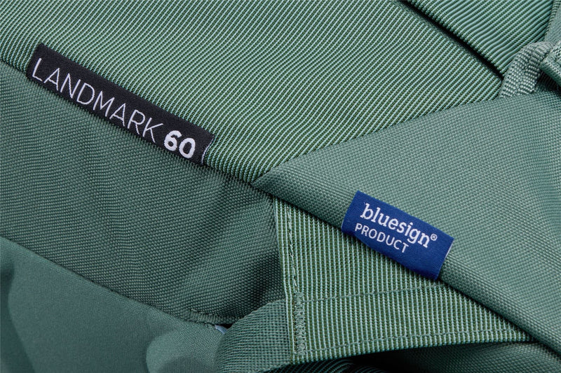 Thule Landmark 60L travel pack hazy green Thule - Dynamic Drive