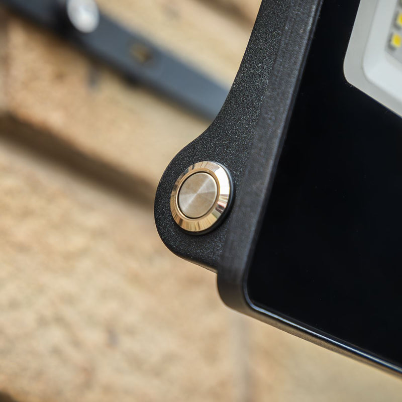 Sealey Extra-Slim Solar Floodlight with Wall Bracket 30W SMD LED LED30S Sealey - Dynamic Drive