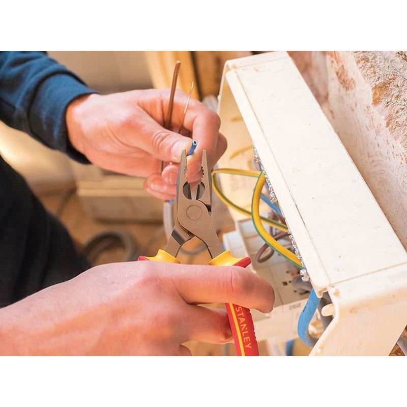 Stanley® Hand Tools FatMax® Combination Pliers VDE 160mm STANLEY® Hand Tools - Dynamic Drive