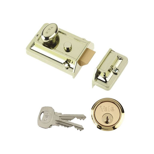 Yale Locks P77 Traditional Nightlatch 60mm Backset Brasslux Finish Visi Yale Locks - Dynamic Drive