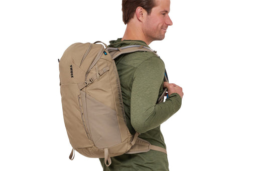 Thule AllTrail hydration pack 22L Faded Khaki tan Thule - Dynamic Drive