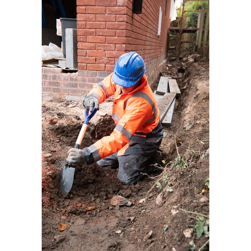 Silverline Wooden Round Head Micro Shovel 700mm Silverline - Dynamic Drive