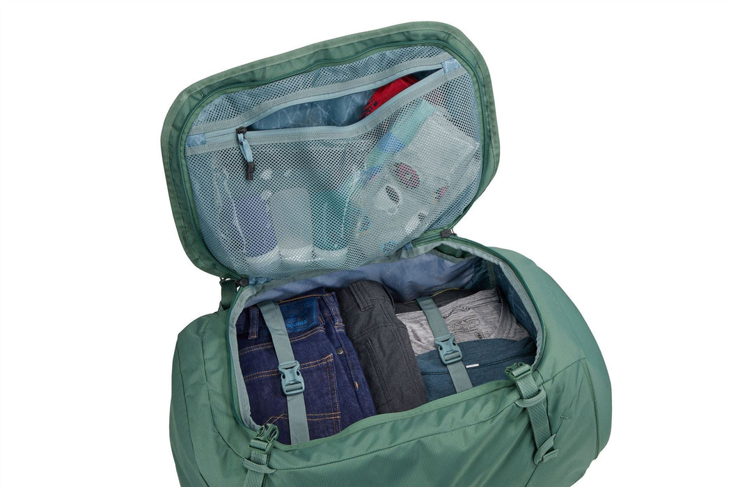 Thule Landmark 60L travel pack hazy green Thule - Dynamic Drive
