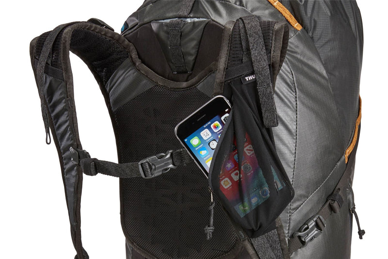 Thule Stir 35L men's hiking rucksack obsidian grey Hiking backpack Thule - Dynamic Drive