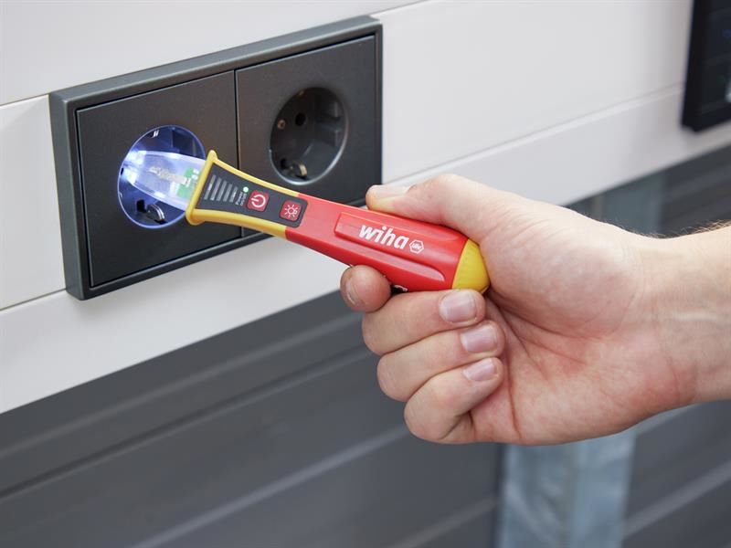 Wiha Non-contact Voltage Detector 12-1000V AC Wiha - Dynamic Drive