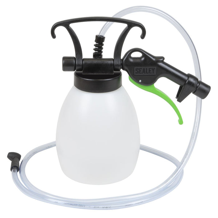 Sealey Premier Premier Pneumatic Vacuum Brake & Clutch Bleeder 1.2L VS0220 Sealey Premier - Dynamic Drive