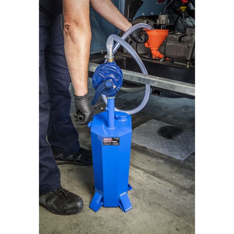 Sealey Gear Oil Pump with 10.5L Steel Reservoir TP70 Sealey - Dynamic Drive