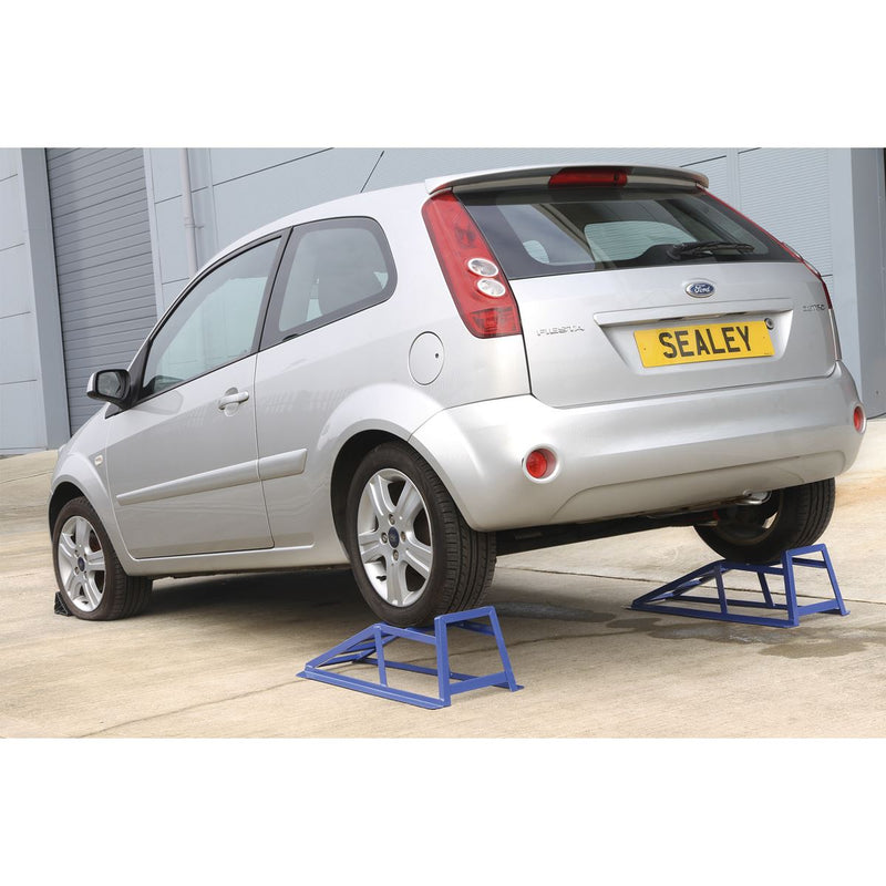 Sealey Car Ramps 1tonne Capacity per Ramp 2tonne Capacity per Pair CAR2000 Sealey - Dynamic Drive